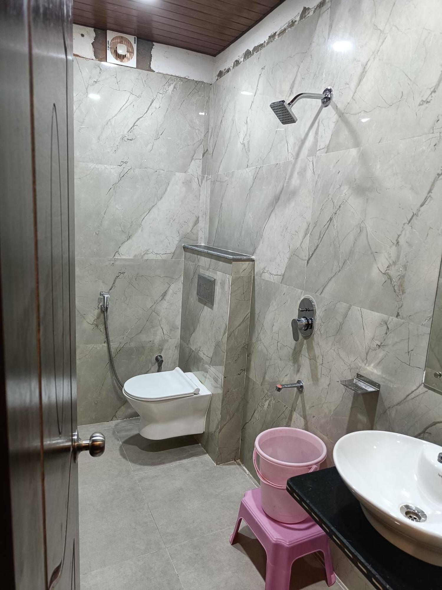 Pragya International Hotell Varanasi Exteriör bild